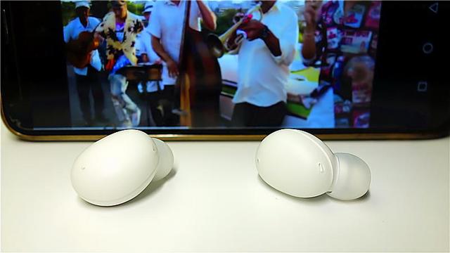 电话留言+AI智能语音+佩戴感知，QCY Air Bean智能蓝牙耳机测评