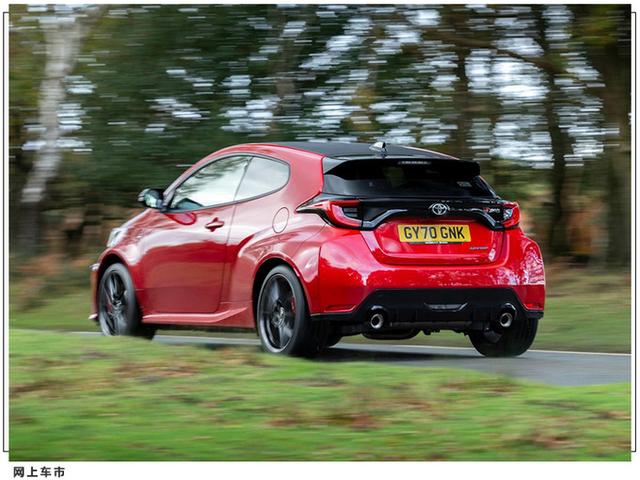 丰田GR雅力士推出特别版！彩虹车顶+形象喷绘 搭1.6T匹配四驱系统