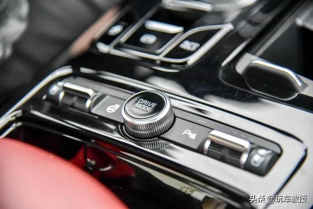 不相信2.0T B级车才6个多油？实测直接打脸同事