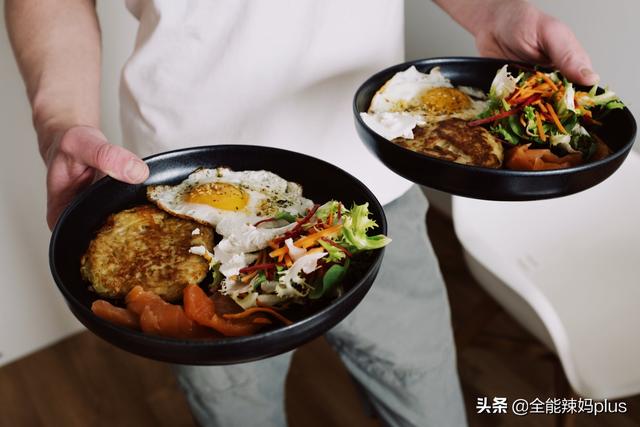 你的育儿经|到了孕晚期别乱吃，这一份利于分娩的饮食清单，建议孕妈收好