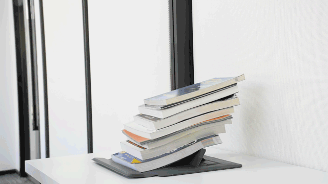 海外众筹346万！这电脑包自带支架超轻便，脊椎舒服炸了