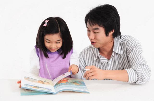 「超级宝妈」李玫瑾坦言：＂情商低＂的孩子，多半都有这样的家长，怨不得旁人