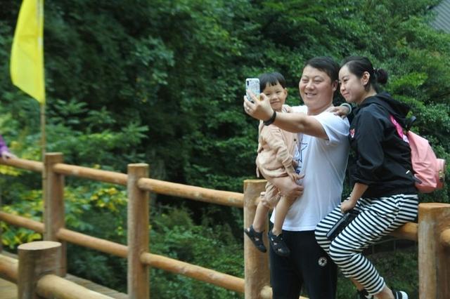 玩乐足迹:这样全景式展现的旅游攻略您肯定没见过一旦您点开就会喜欢上她