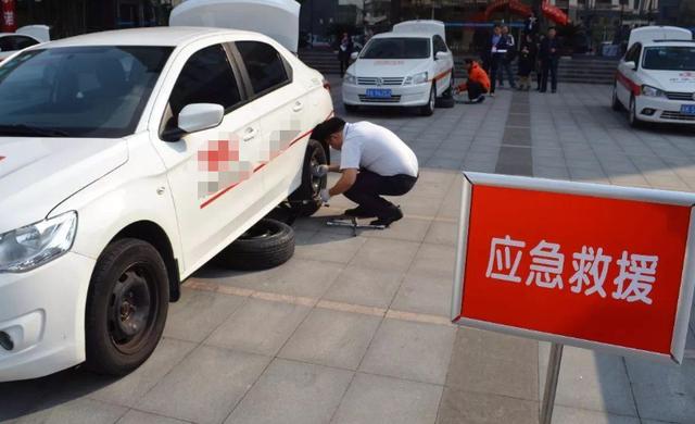 买车险时套路太多，除了这几种必买，其他的不用考虑