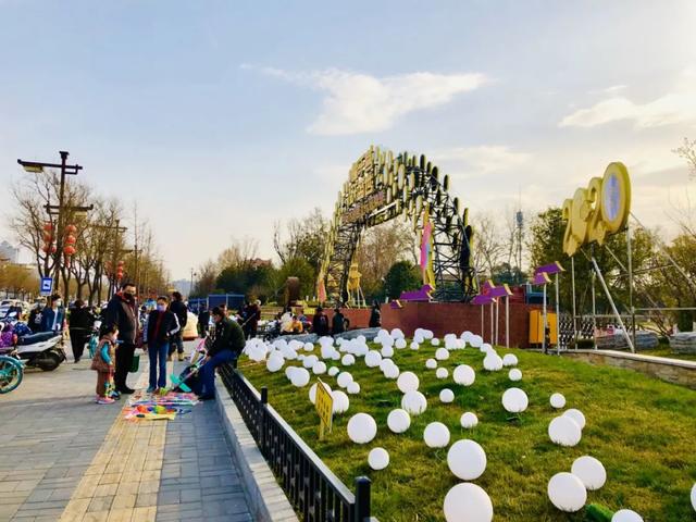 「旅行百事通」实名曝光西安这几个地方的春天，太美了…