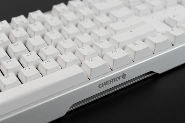 炫酷与手感兼得！CHERRY MX BOARD 3.0S RGB机械键盘体验