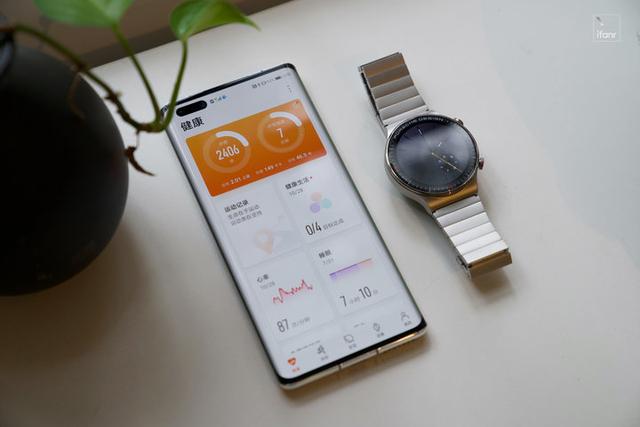 华为WATCH GT 2保时捷设计：Mate40的旗舰CP