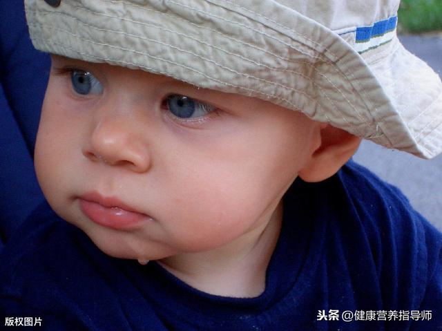 你的育儿经|为什么宝宝总是流口水？