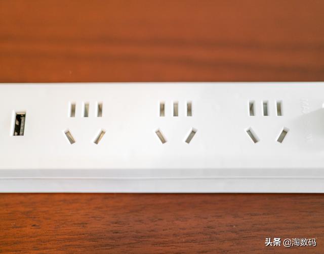 淘哥的廉价数码晒单：京东￥16.9元包邮的USB插座拆解简评