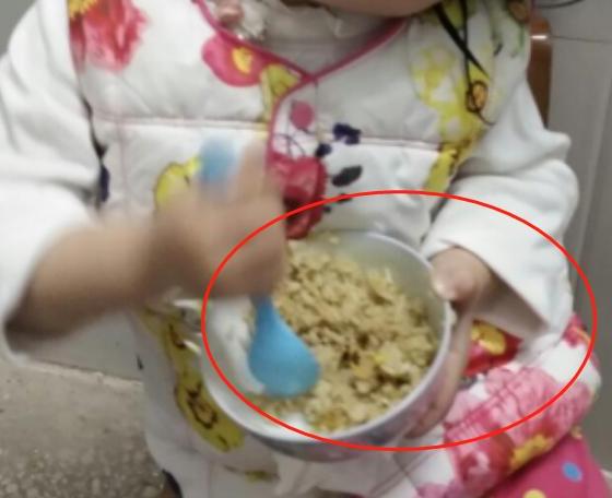 5岁儿子天天吃“蛋炒饭”，住进ICU，医生的解释让妈妈愧疚