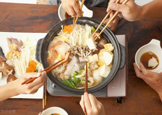 50岁过后，睡前“5不做”，睡眠好、身体更健康