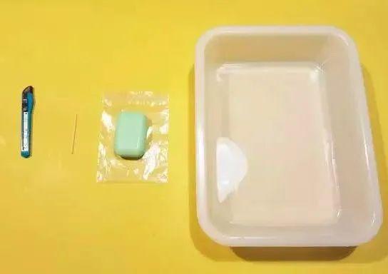 「超级宝妈」在家就能做！这些科学小实验好玩又涨知识