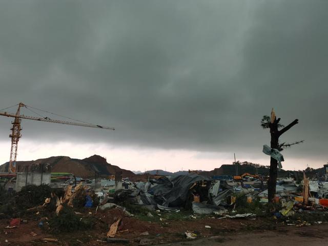 武汉市蔡甸区奓山片区,武汉经开区军山片区突发9级龙卷风,风速23