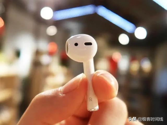 时尚清新彰显淑女气质，纯色AirPods2保护套推荐