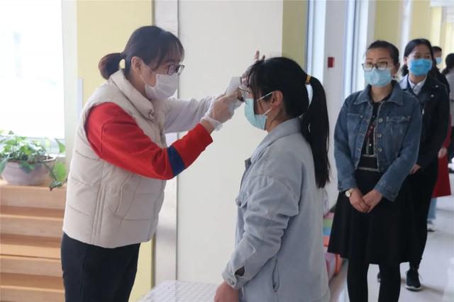 超级宝妈■广饶县育英幼儿园开展疫情防控应急演练