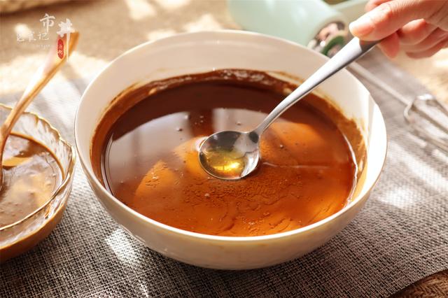 在家自制芝麻酱、芝麻香油，味道纯正无添加，原来做法这么简单