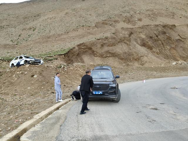[世界那么大]广州夫妻自驾西藏DAY5，走最烂的川藏线看最美的风景，这里叫芒康