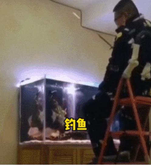 【你的育儿经】疫情宅在家会让男人体会到坐月子为啥会抑郁？别开玩笑了