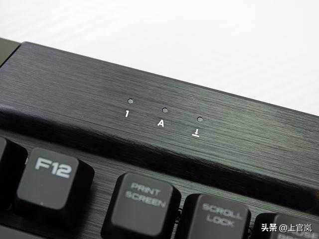 终于还是上了这条贼船，海盗船K70 RGB MK.2键盘开箱