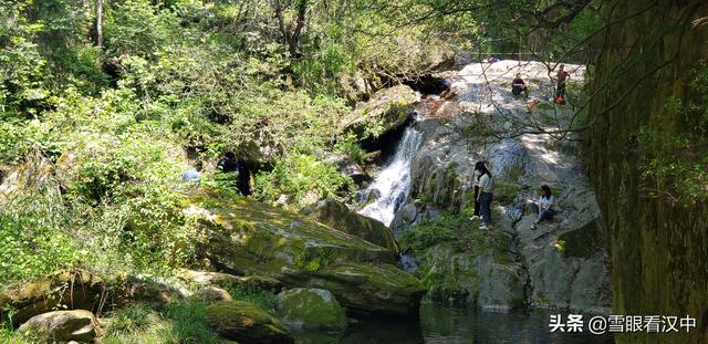 【旅行百事通】天热哪里去?到汉中这个景点玩水纳凉咥美食,油门一踩40分钟就到