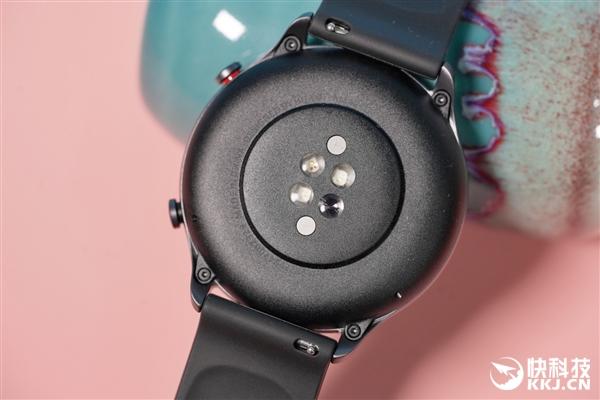 华米Amazfit GTR 2e开箱图赏：全天候屏幕 24小时超长续航