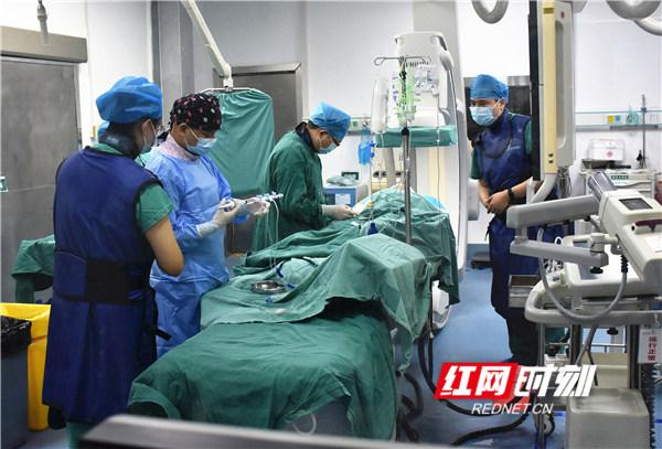 导线|娄底首例无导线心脏起搏器植入术患者出院