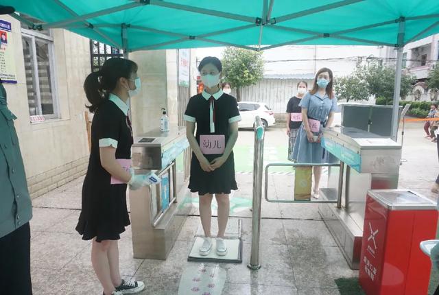 你的育儿经|全力以“复”静待尔归——南平市建阳区水东幼儿园开展疫情防控演练