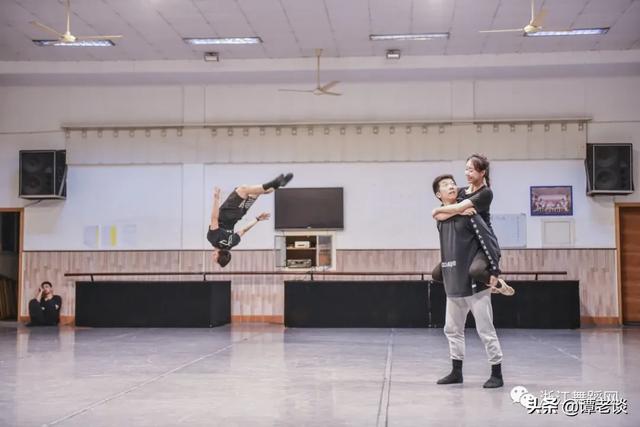 清心醉人|浙歌《生命舞迹》24日上演，练功房排练记，先睹为快