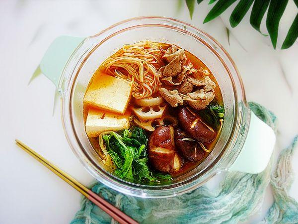 #橄榄中国味 感恩添美味# 天冷，最爱这一锅，调配酱汁是关键