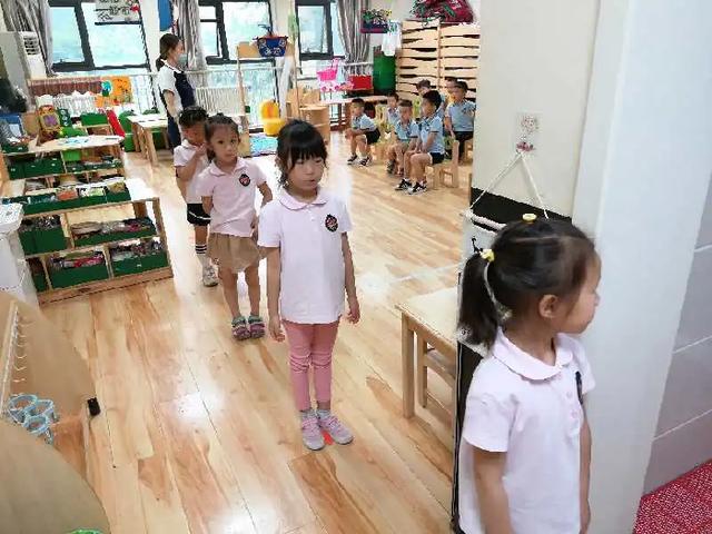 光明网|萌娃归位，直击浐灞幼儿园开学第一天
