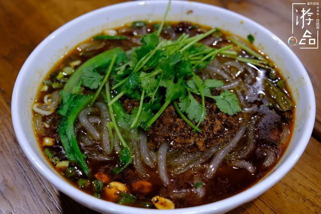 美食|重庆特有的5种“红色”美食：火锅小面麻辣领衔，还有一种很甜蜜