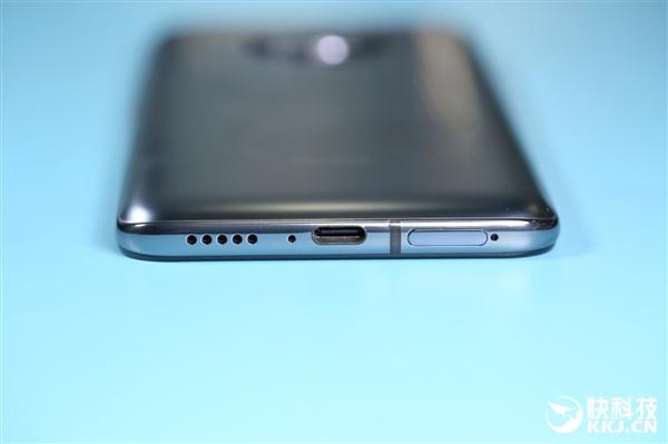环球网：Redmi K30 Pro开箱图赏：弹出式真全面屏 无水滴无挖孔