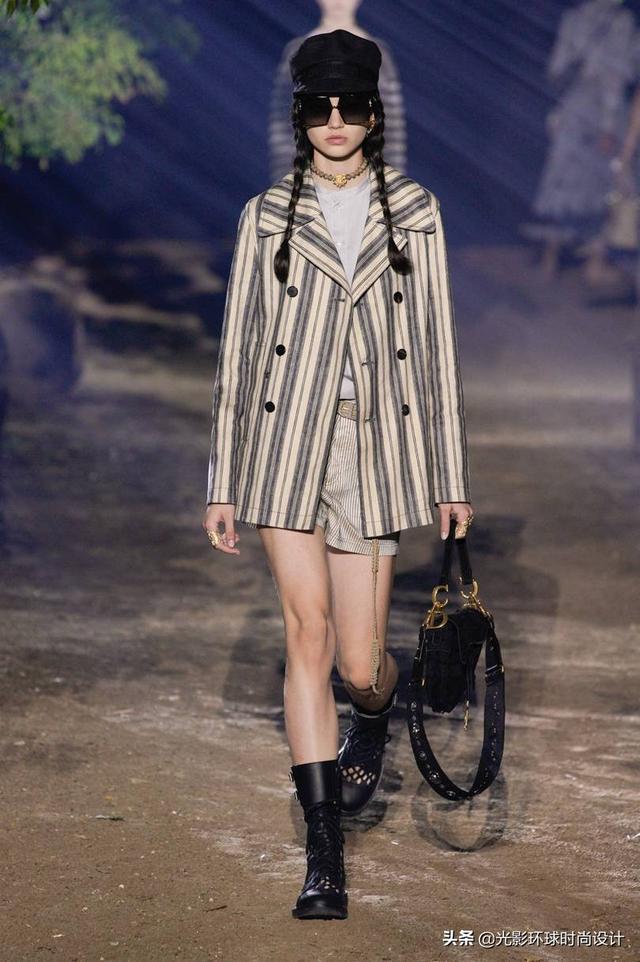最时尚Christian Dior 2020春夏系列-贴近自然的森林秀