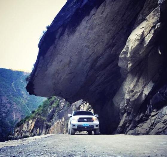 [旅行百事通]中国最美公路系列：最美进藏公路之丙察察