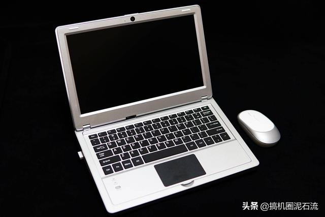 让人兴奋的儿童编程入门神器，CrowPi2壳乐派编程学习机