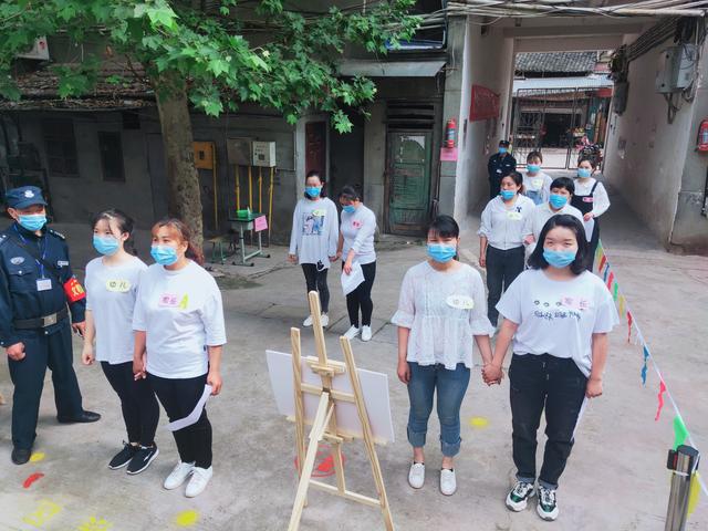 [超级宝妈]简阳市施家镇中心幼儿园开展安全开学疫情防控演练及防控专题会