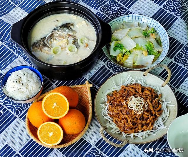 分享小圆家午餐，简单的一荤一素一汤，30分钟就做好