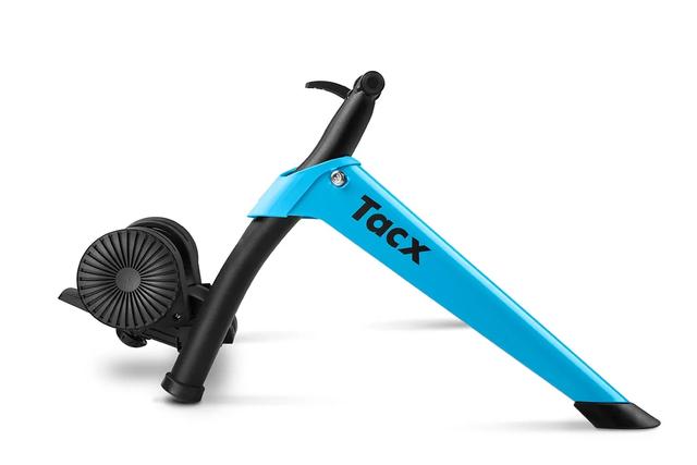 共享Garmin数据 Tacx发布新款Boost骑行台