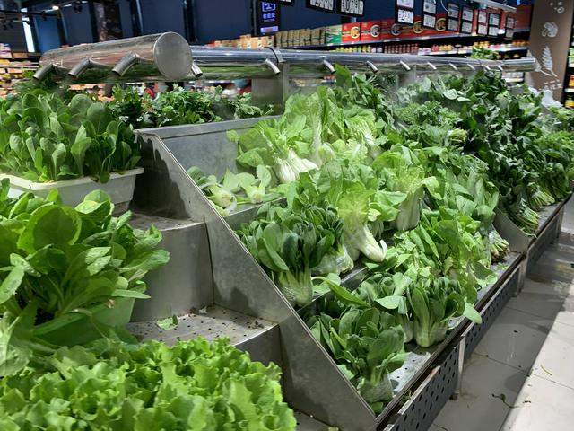 吃麻辣烫时，内行人专挑5种不压秤的菜，老板看到气得直跺脚