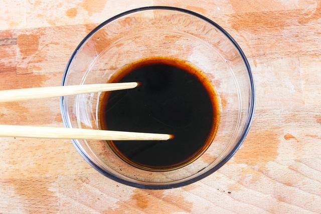 做红烧肉不用炒糖色，一样颜色红润有焦糖味，牢记这2招，真香