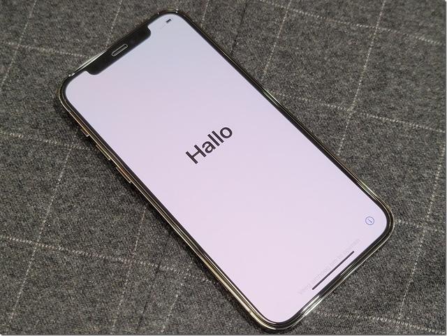 iPhone 12 Pro简单开箱：不知道华为有没有它好？大家给点意见