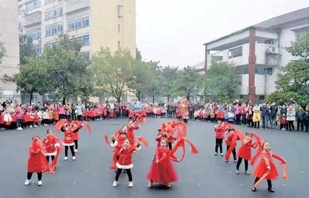 你的育儿经：衡钢幼儿园举行亲子迎新活动