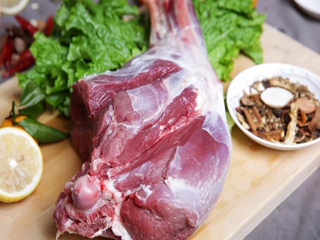 重庆特产传说（326） | 重庆冬天的暖身利器不止火锅，还有荣昌盘龙羊肉汤