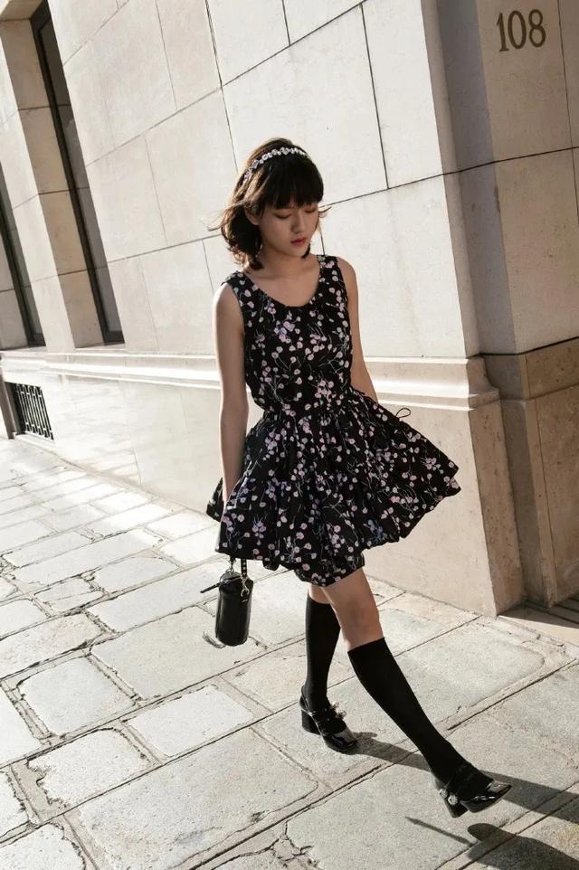 带货女王这个夏天最值得买的凉鞋长什么样？