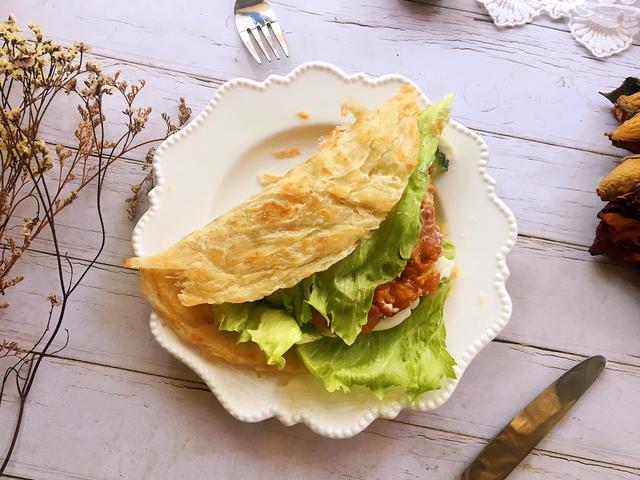 豪华版的手抓饼，营养更丰富，口感更好，好吃到停不下来