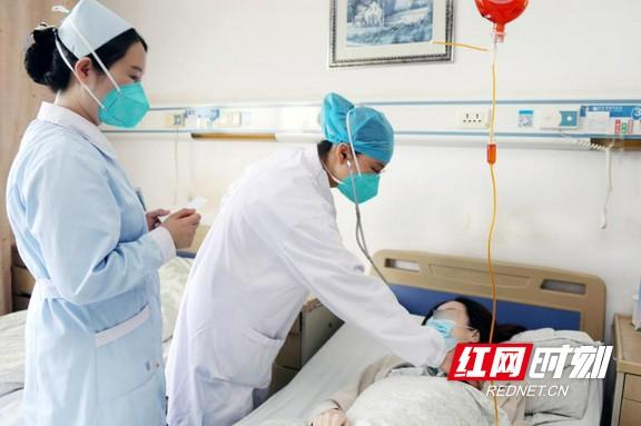 红网|咳嗽发烧误以为“月子病”宝妈产后警惕结核病侵袭