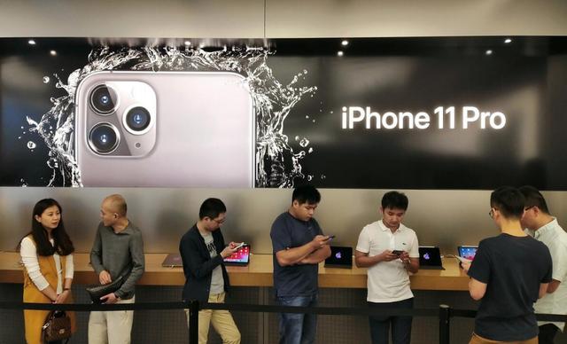 库克发狠，iPhone11最新售价确定，128G版价格良心了