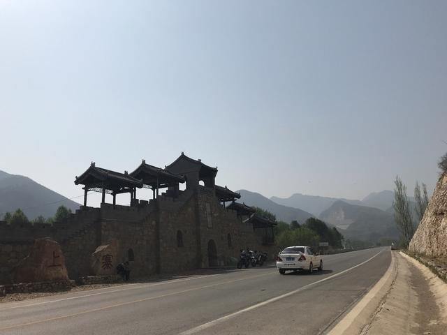 「约吗旅行」走上108国道，看沿途太行风光