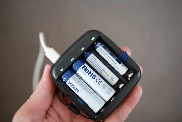 专注而用心，XTAR ET4S充电电池的轻体验