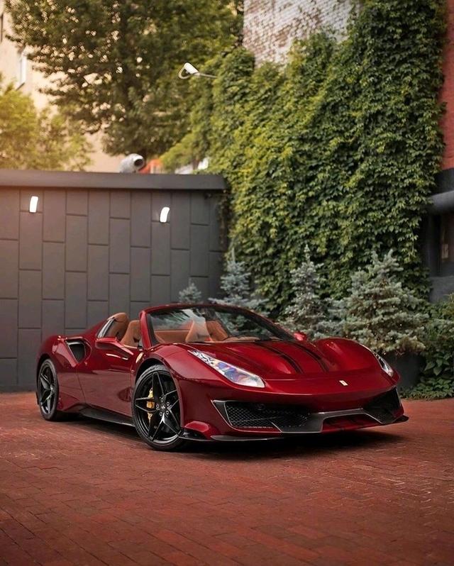 Ferrari 488 Pista Spider